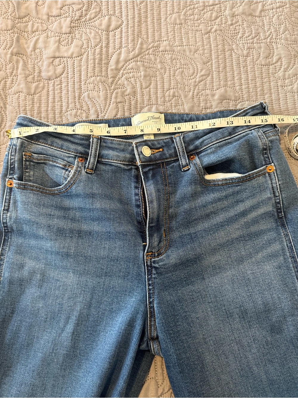 Universal Thread Straight Leg Jeans - Blue - Picture 3 of 4